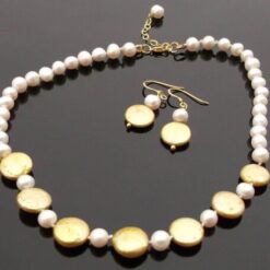 White & lemon Pearl Necklace Set.