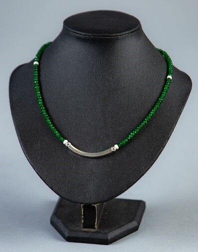 Green & Silver necklace