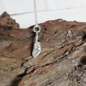 fine silver flower bud pendant necklac with white seed pearle