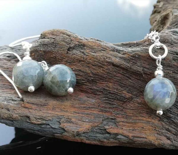 sterling silver necklace and earrings with grey labradorite stones